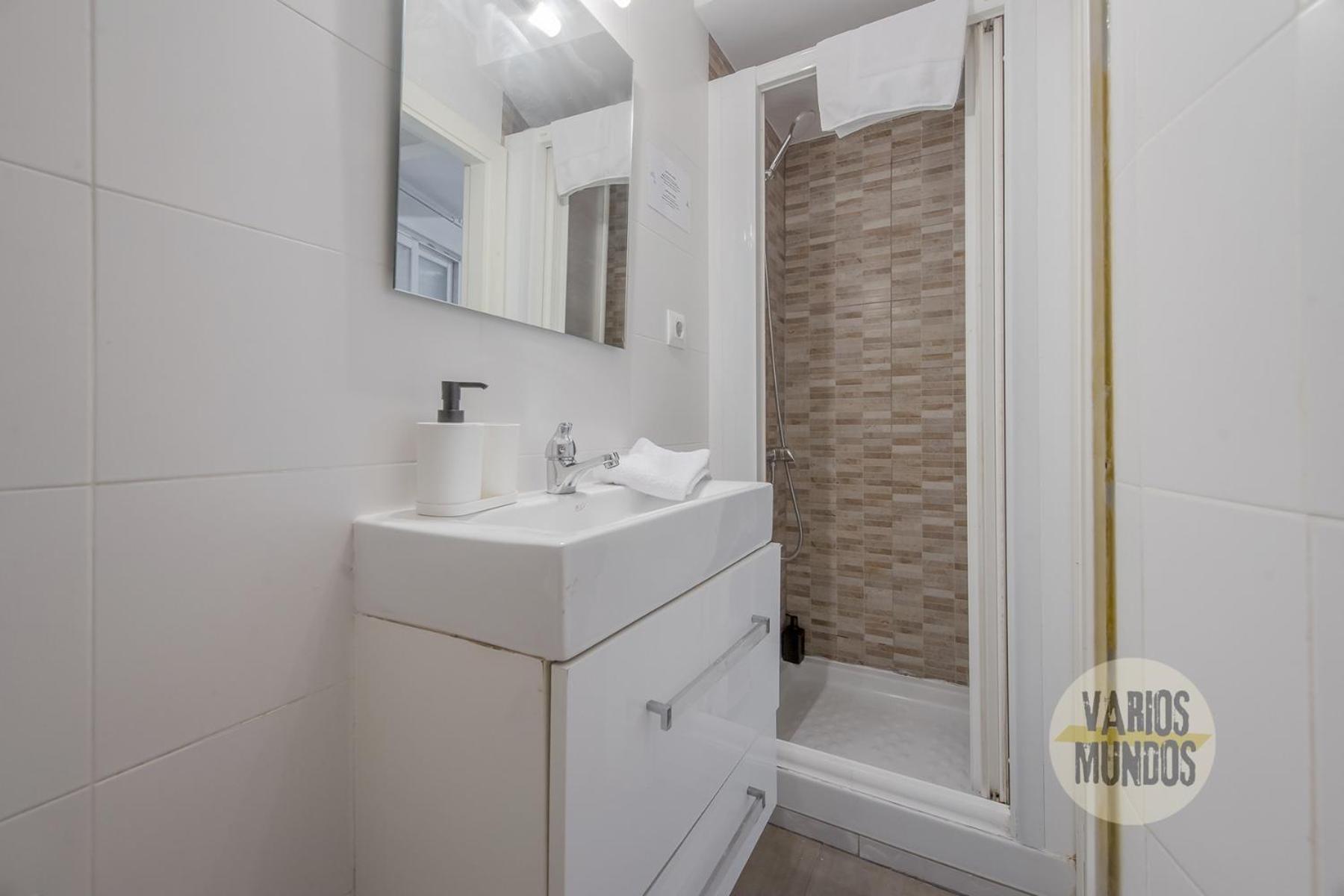 Stunning Apt En La Gran Via-Centro De Madrid E2 Esterno foto